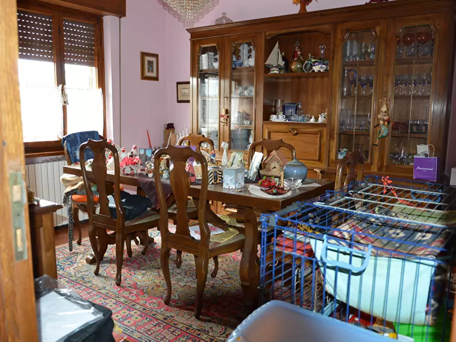 casa indipendente in vendita a Lucca