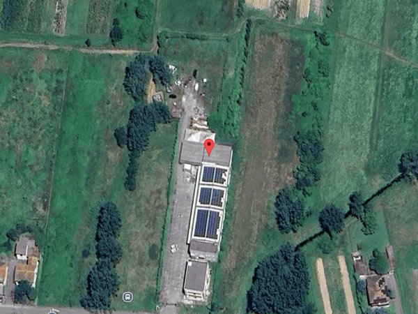 capannone in vendita a Lucca in zona zona Antraccoli