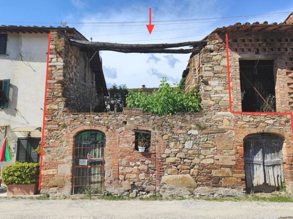 casa indipendente in vendita a Lucca in zona Sant'Anna