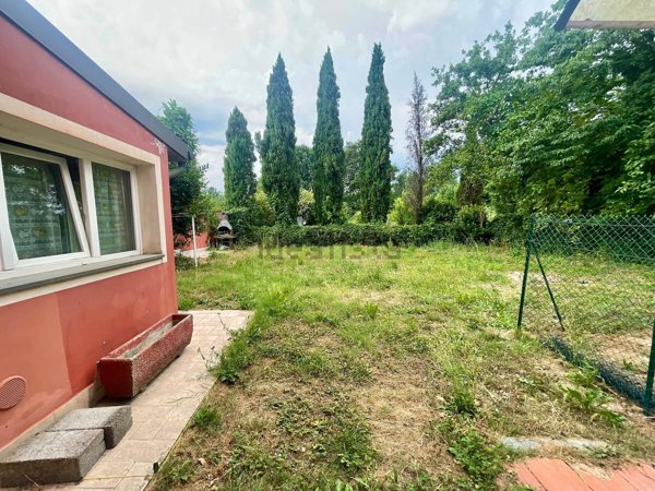 casa indipendente in vendita a Lucca in zona zona San Filippo
