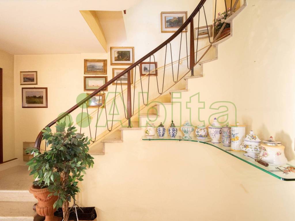 casa indipendente in vendita a Lucca in zona Zona San Concordio