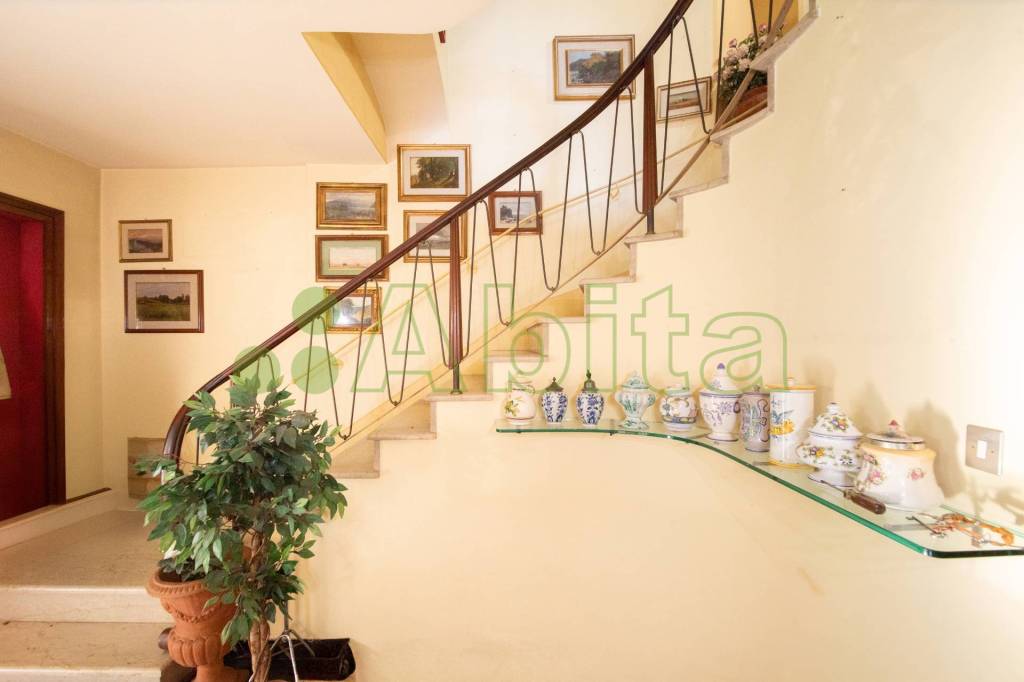 casa indipendente in vendita a Lucca in zona Zona San Concordio