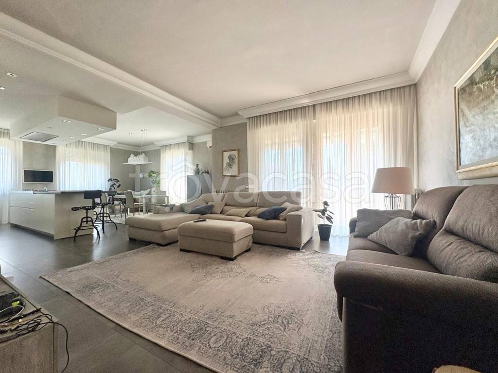 appartamento in vendita a Lucca in zona Sant'Anna
