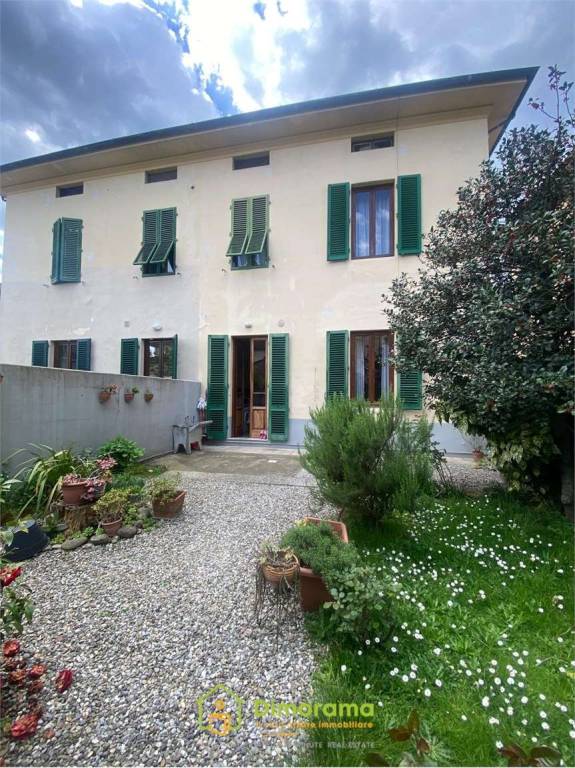 casa indipendente in vendita a Lucca in zona Sant'Anna