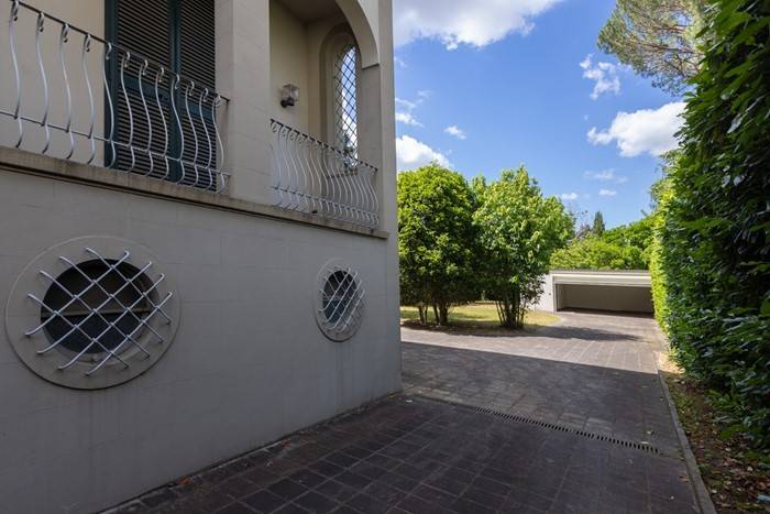 casa indipendente in vendita a Lucca in zona zona San Marco