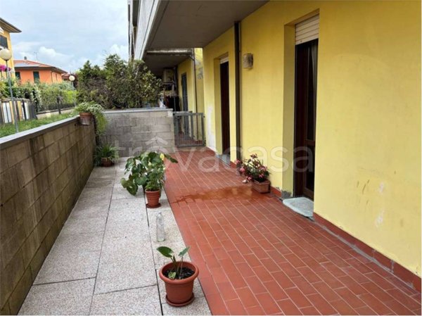 appartamento in vendita a Lucca in zona zona Arancio