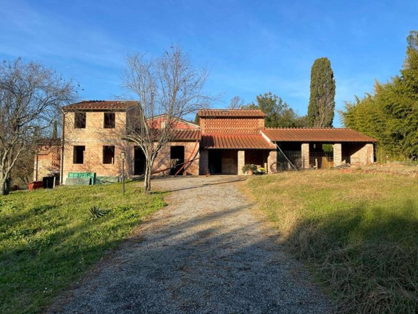 casa indipendente in vendita a Lucca in zona Sant'Alessio