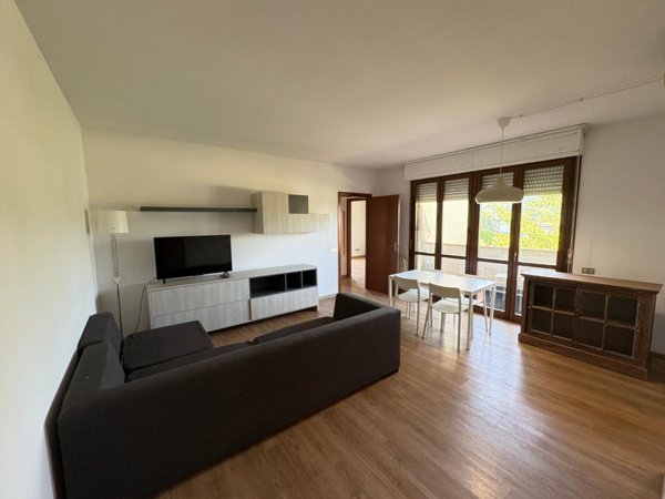 appartamento in vendita a Lucca in zona Pontetetto