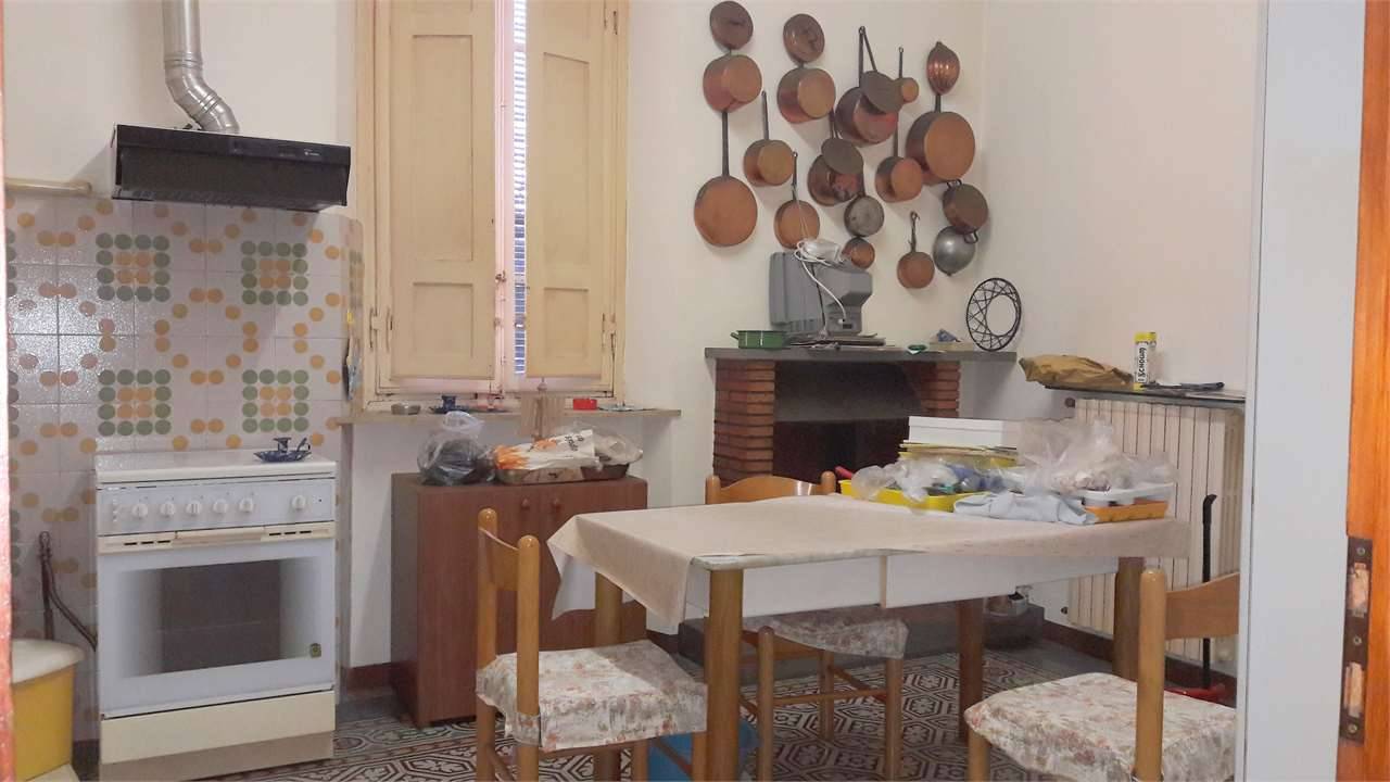casa indipendente in vendita a Lucca in zona zona San Filippo