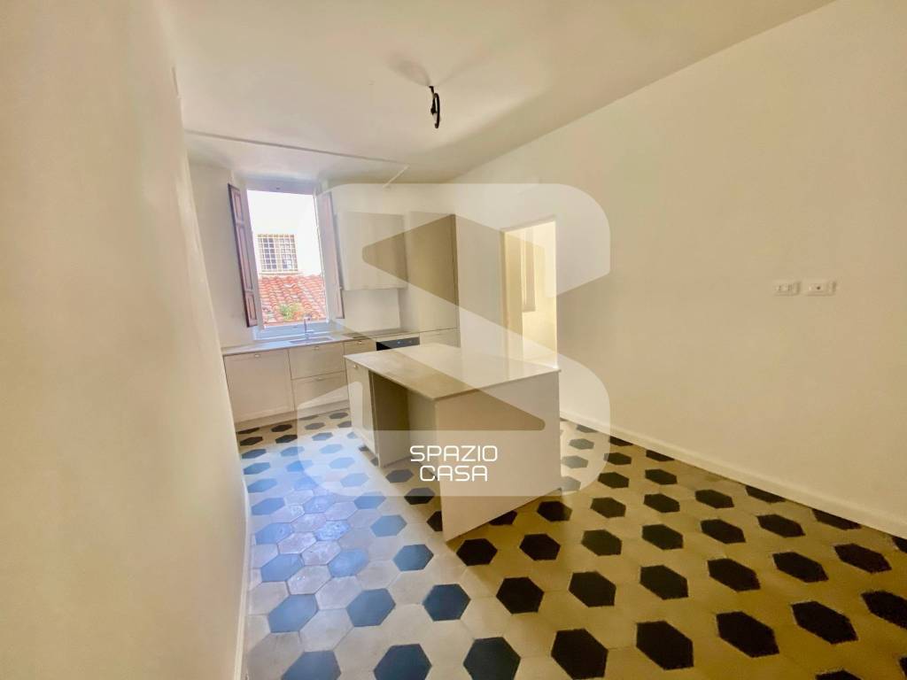 appartamento in vendita a Lucca in zona Centro Città