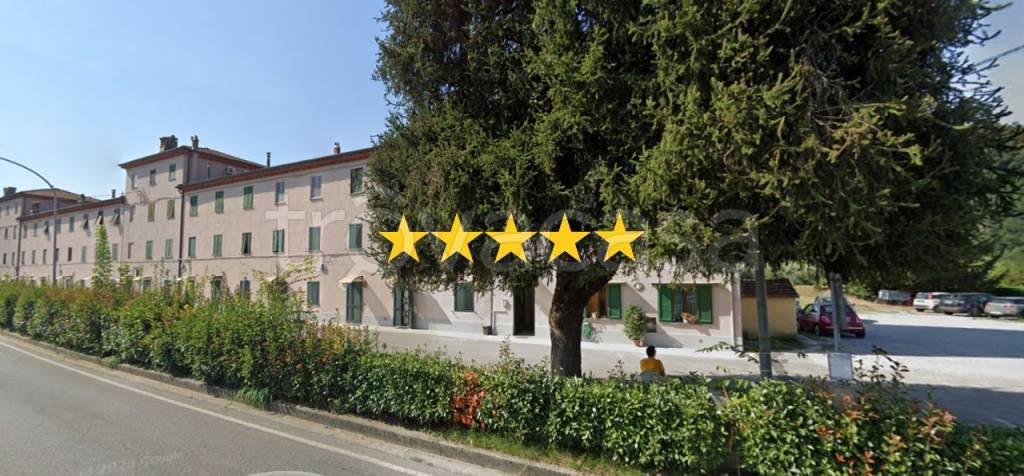 appartamento in vendita a Lucca in zona Ponte a Moriano