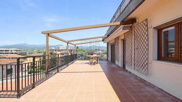 appartamento in vendita a Lucca in zona Sant'Anna