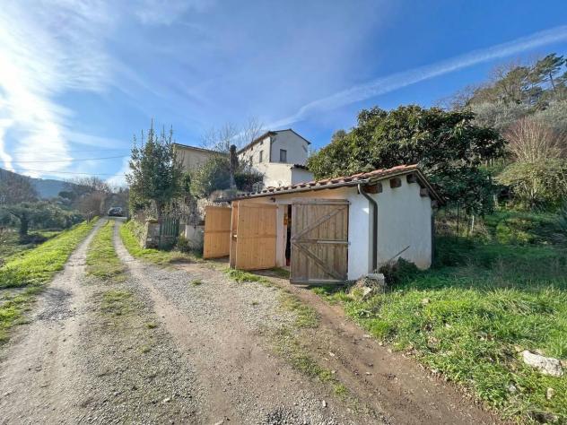 casa indipendente in vendita a Lucca in zona Santa Maria del Giudice