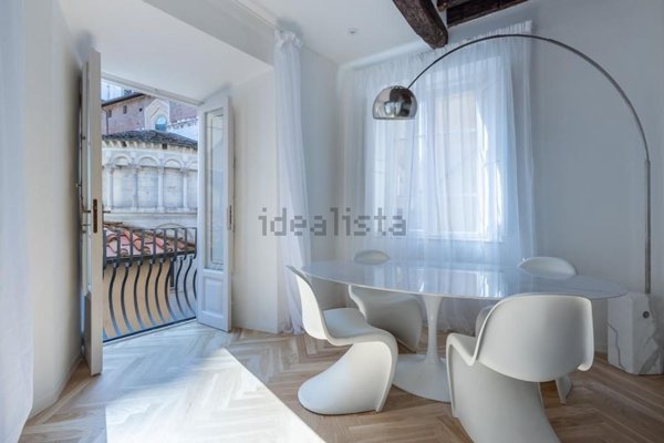 appartamento in vendita a Lucca in zona Centro Città