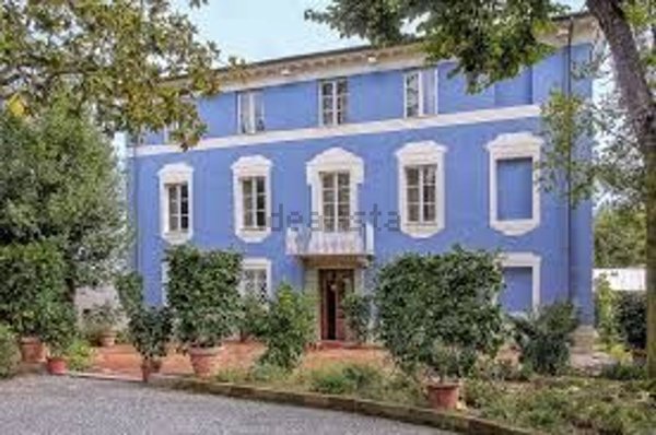 villa in vendita a Lucca in zona Vicopelago