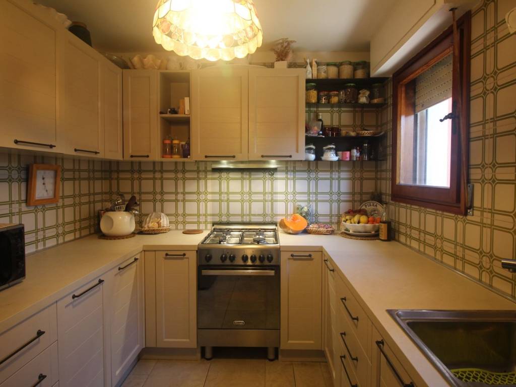 appartamento in vendita a Lucca in zona zona San Marco