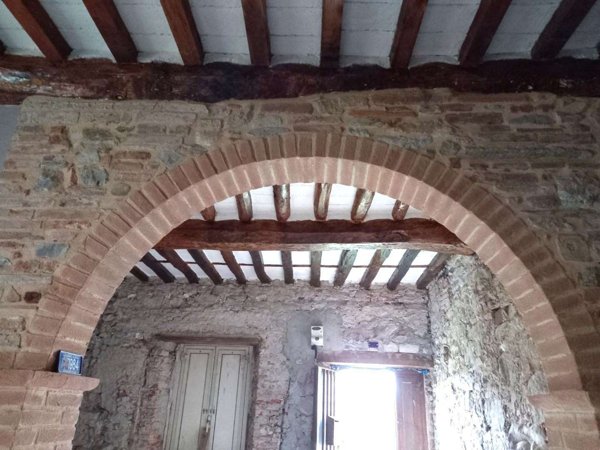 intera palazzina in vendita a Lucca