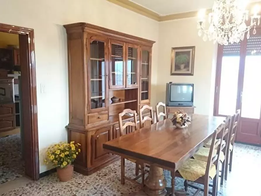 appartamento in vendita a Lucca in zona Centro Città