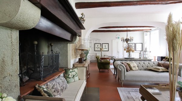 casa indipendente in vendita a Lucca in zona Centro Città