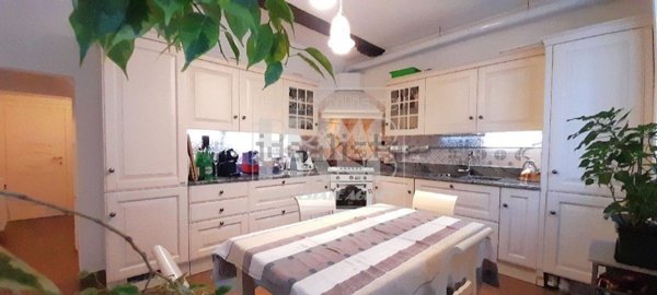 appartamento in vendita a Lucca in zona Centro Città