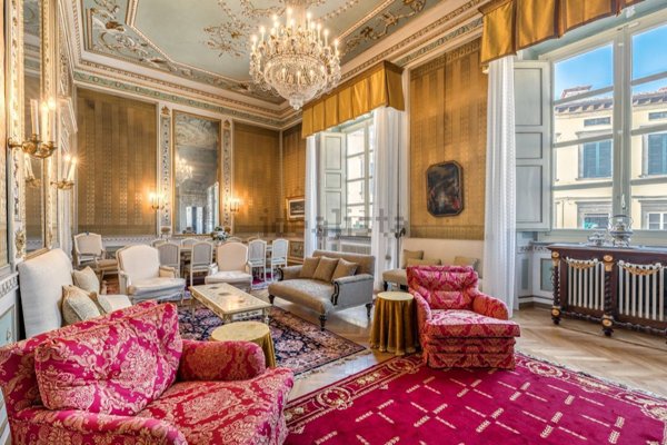 appartamento in vendita a Lucca in zona Centro Città