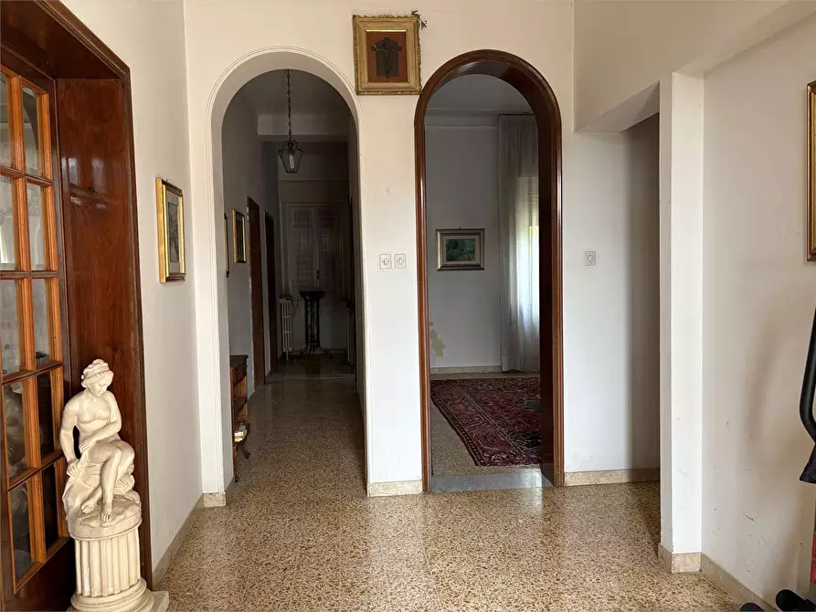 casa indipendente in vendita a Lucca in zona Ponte a Moriano