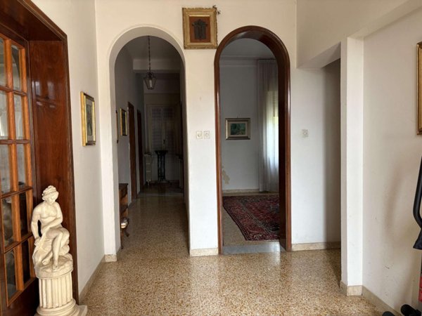 casa indipendente in vendita a Lucca in zona Ponte a Moriano