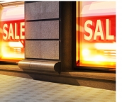 negozio in vendita a Lucca in zona Centro Città