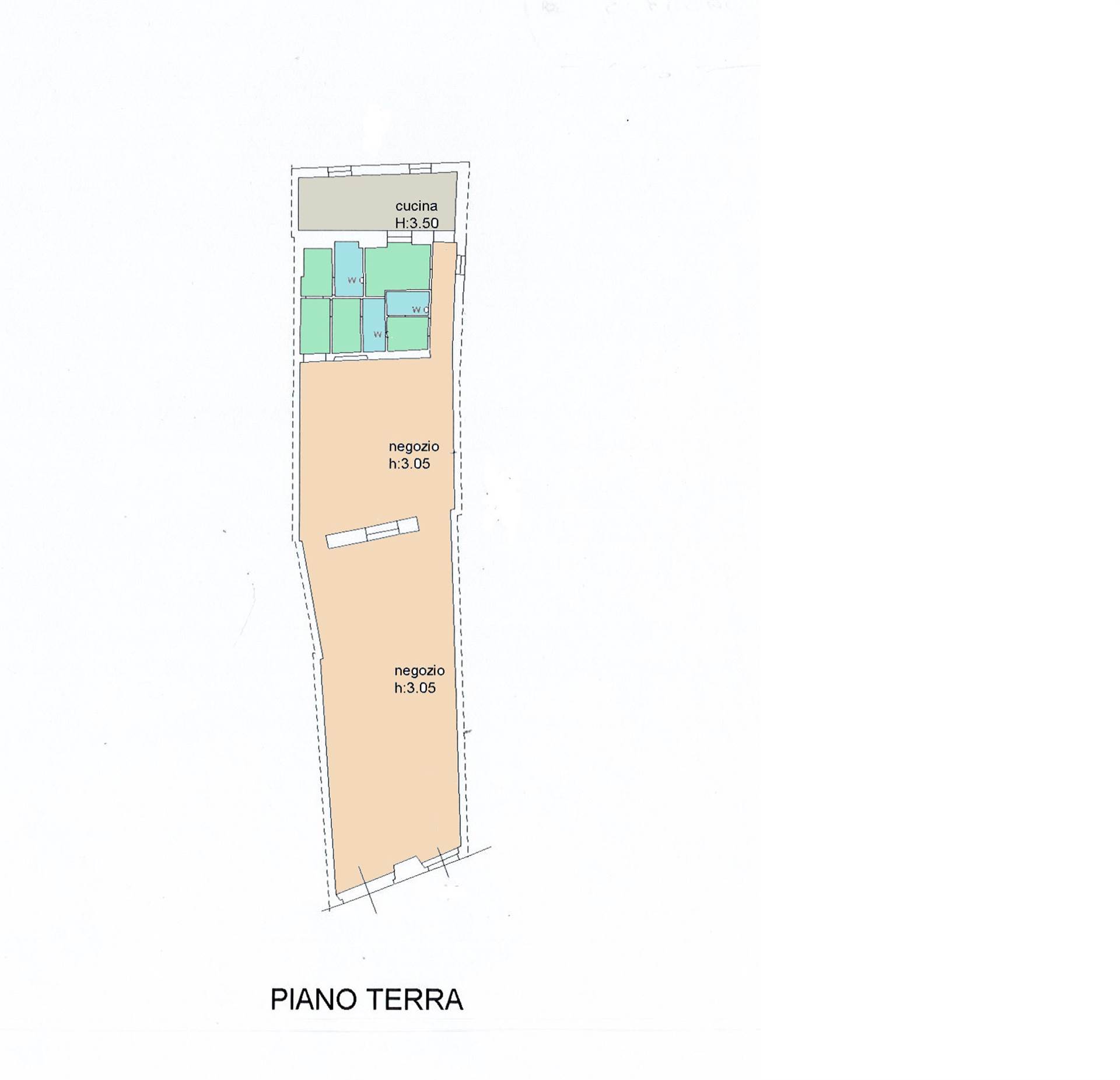 negozio in vendita a Lucca in zona Centro Città