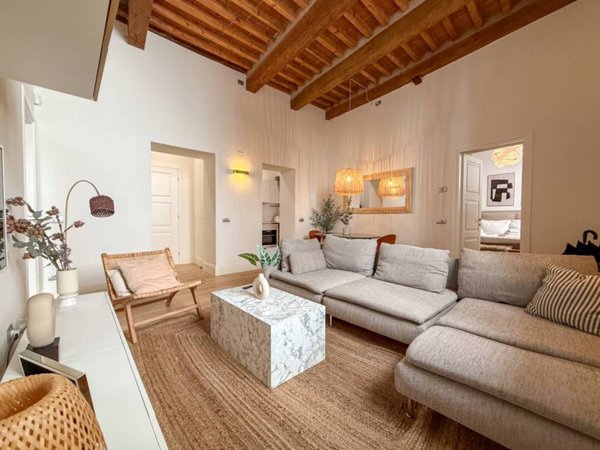 appartamento in vendita a Lucca in zona Centro Città