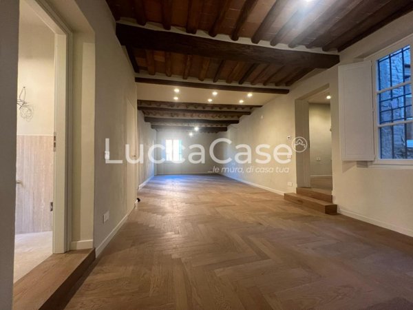 appartamento in vendita a Lucca in zona Centro Città