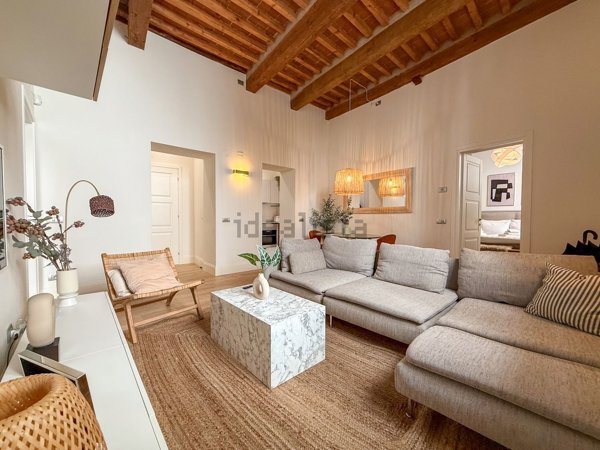 appartamento in vendita a Lucca in zona Centro Città