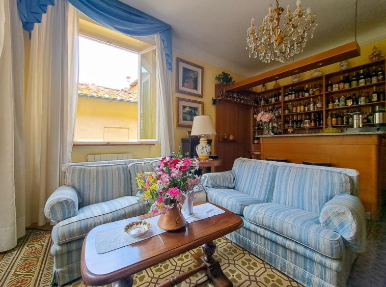 appartamento in vendita a Lucca in zona Centro Città