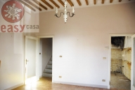 casa indipendente in vendita a Lucca in zona Centro Città