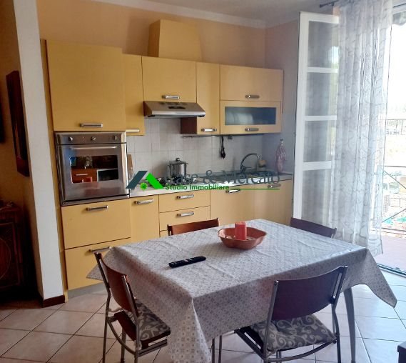 appartamento in vendita a Lucca in zona Centro Città