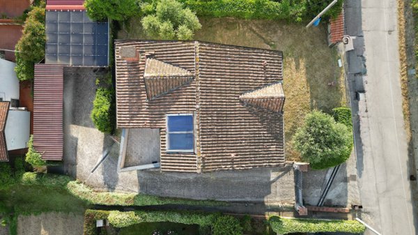 casa indipendente in vendita a Lucca in zona Centro Città