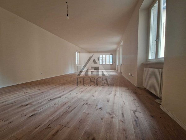 appartamento in vendita a Lucca in zona Centro Città