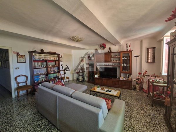 appartamento in vendita a Lucca in zona Centro Città