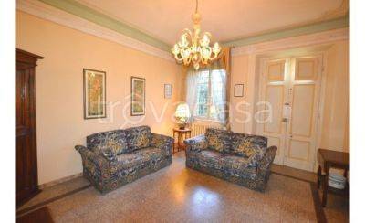 appartamento in vendita a Lucca in zona Centro Città