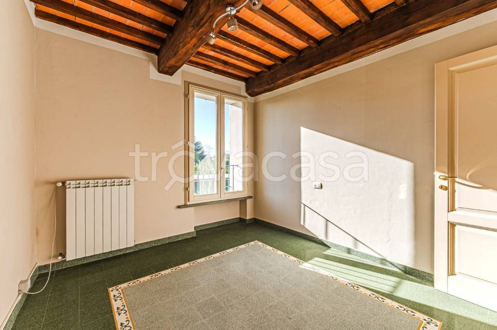 appartamento in vendita a Lucca in zona Picciorana