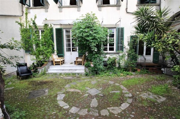 appartamento in vendita a Lucca in zona Centro Città