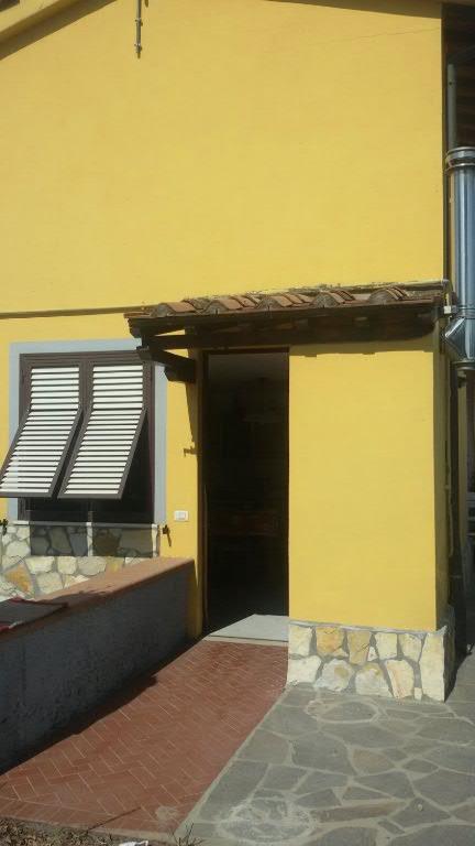 casa indipendente in vendita a Lucca in zona zona San Vito