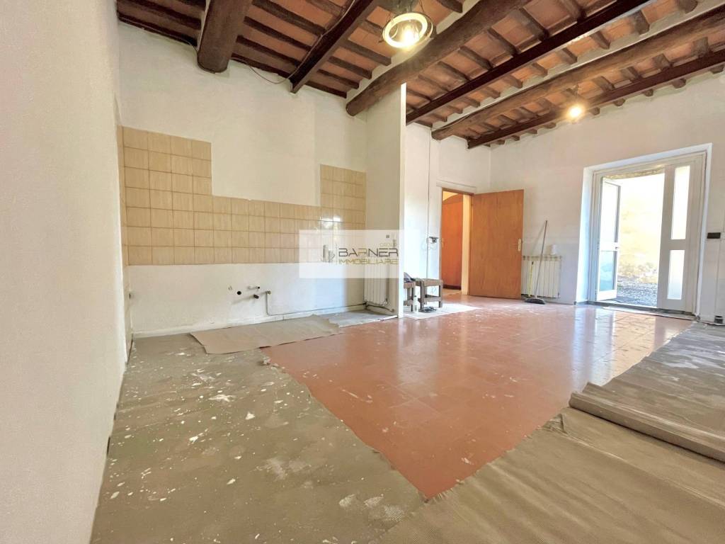 appartamento in vendita a Lucca in zona Pontetetto
