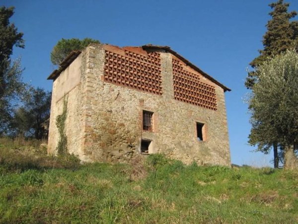 casa indipendente in vendita a Lucca in zona Mastiano