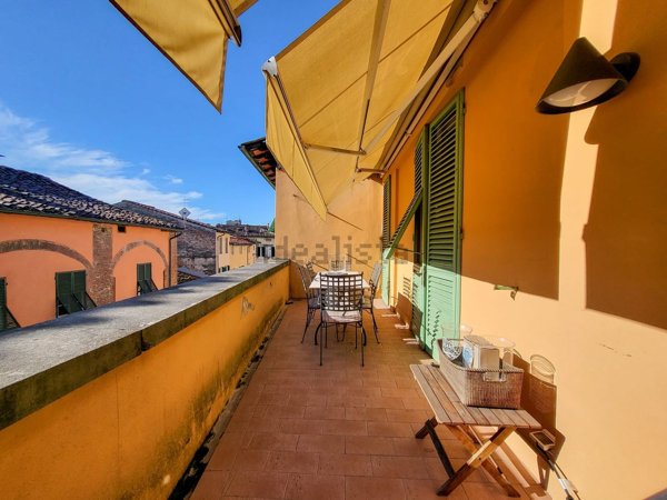 appartamento in vendita a Lucca in zona Centro Città