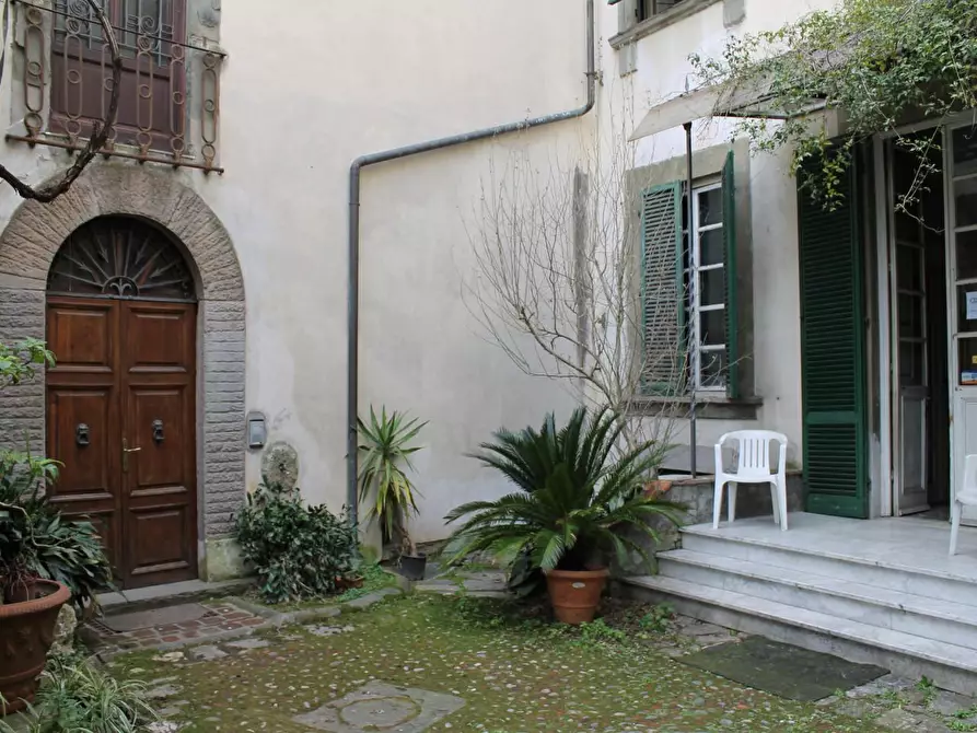 appartamento in vendita a Lucca in zona Centro Città