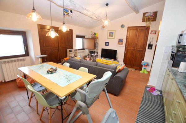appartamento in vendita a Lucca in zona Picciorana