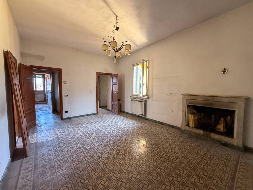appartamento in vendita a Lucca in zona Centro Città