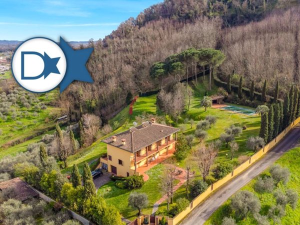 casa indipendente in vendita a Lucca in zona Mutigliano