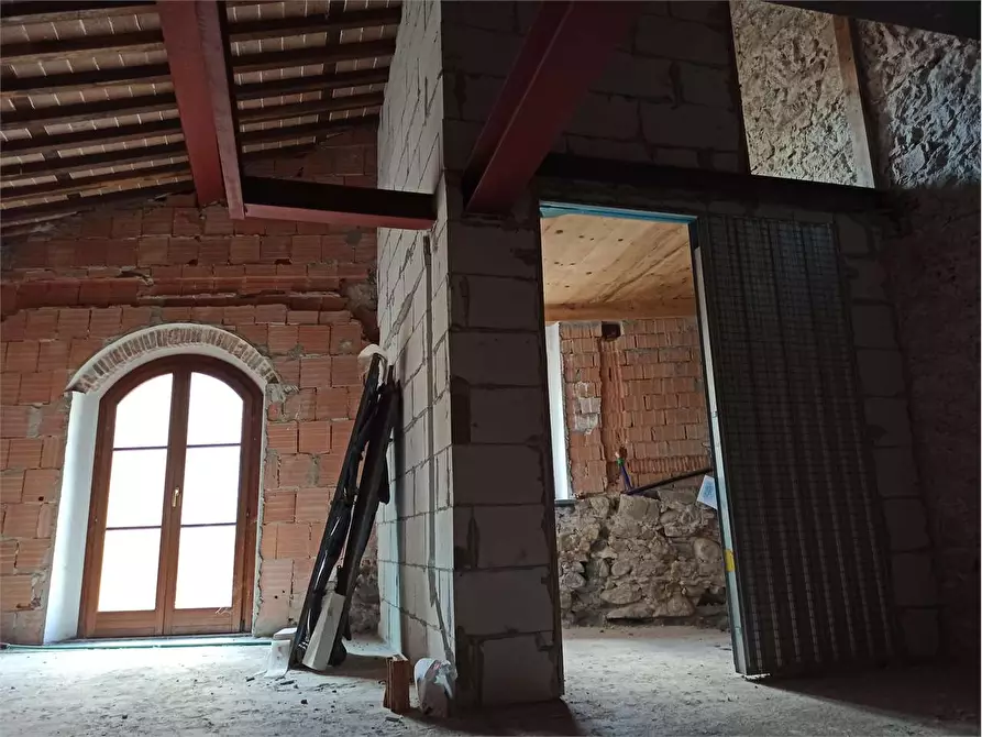 casa semindipendente in vendita a Lucca in zona Ponte a Moriano